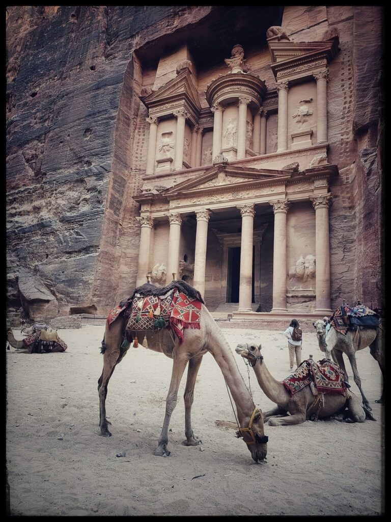 Kelionė į Jordaniją: aplankyk Petrą, Wadi Rum ir Negyvąją jūrą