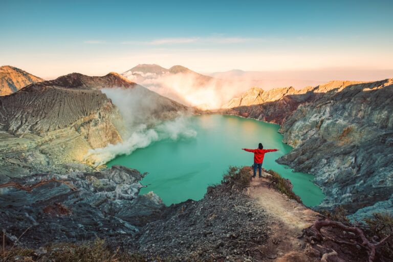 INDONEZIJA: NUO JAVOS IKI BALIO